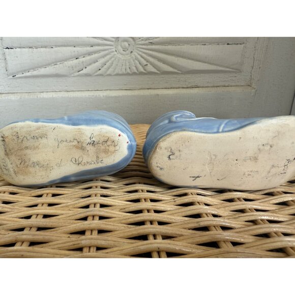 Vintage 50's Blue Shoe Pair Planter Vases Hand Painted Roses - Picture 6 of 13